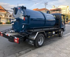 Xe hút chất thải