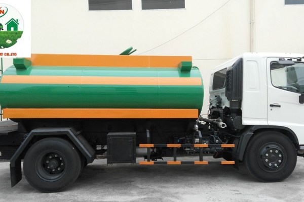 XE PHUN NƯỚC RỬA ĐƯỜNG, TƯỚI CÂY 9 KHỐI HINO